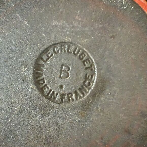 VTG Le Creuset France #B 2 Qt. Dutch Oven and Lid 2pc Set Flame - Picture 5 of 11